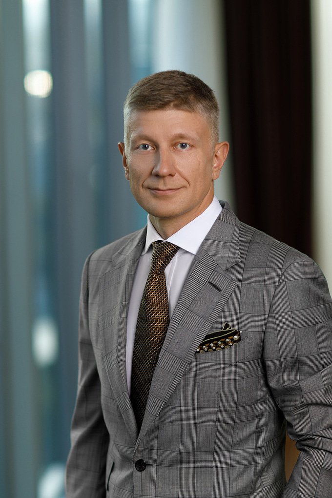 Фото к резюме 14