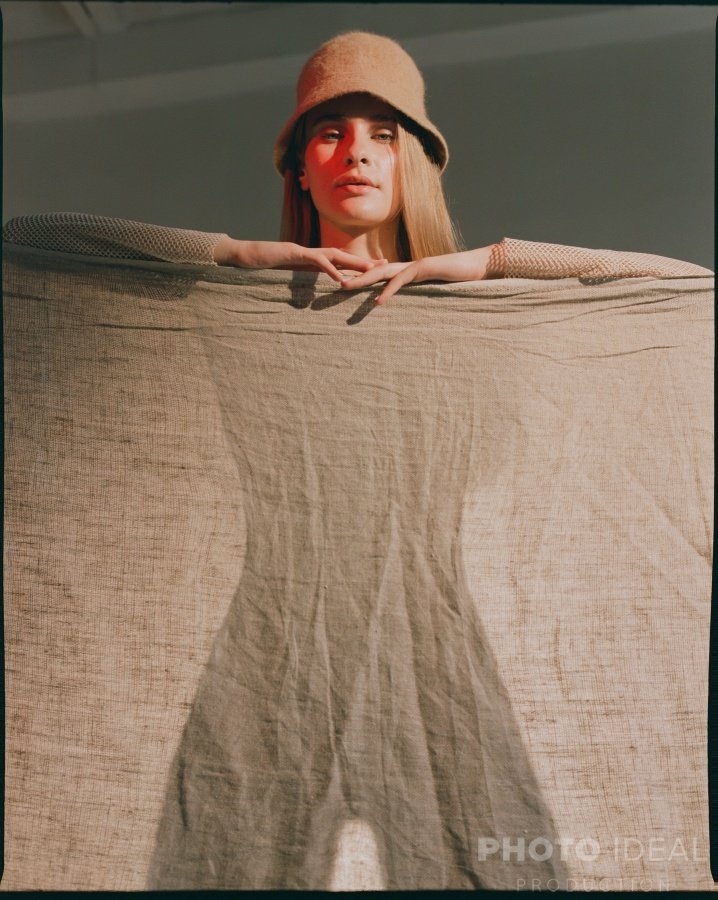Editorial "Simple Red" for Sicky Magazine, фото 8